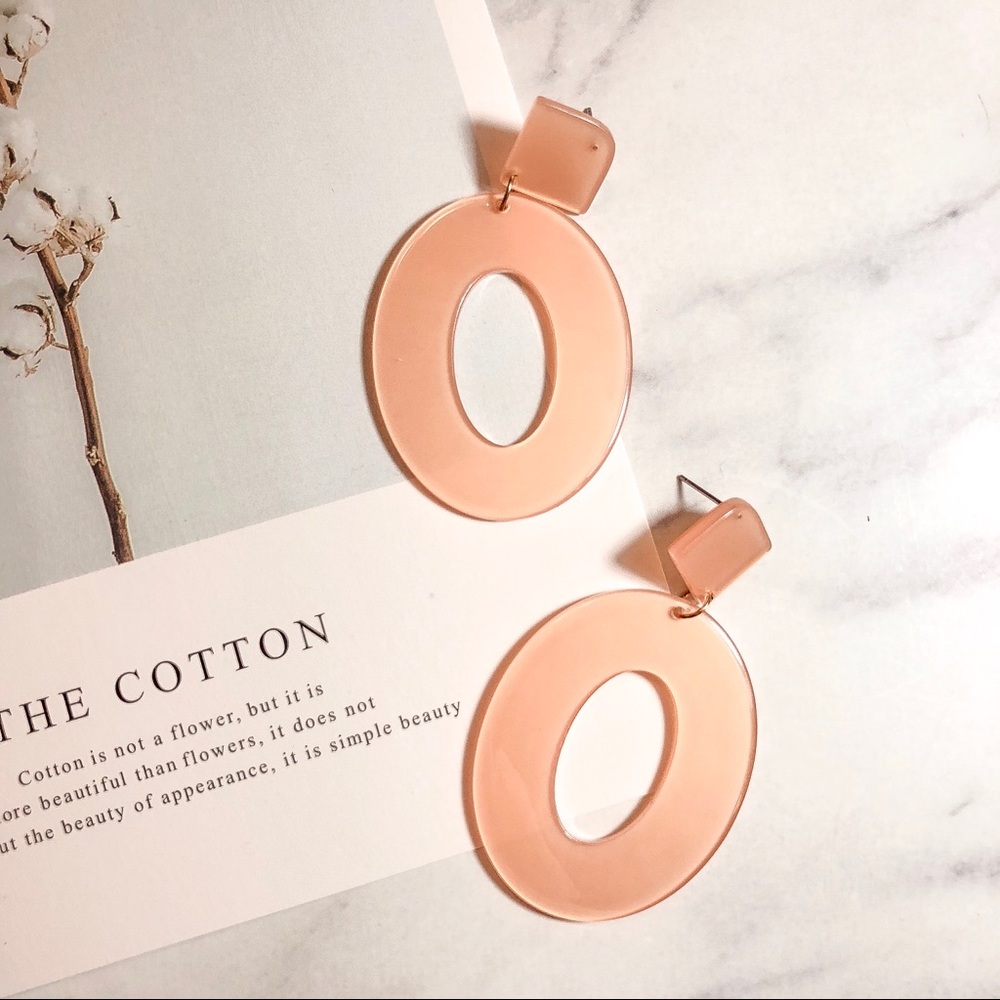 Free People Style Pink Oval Drop Earrings - Picture 3 of 4
